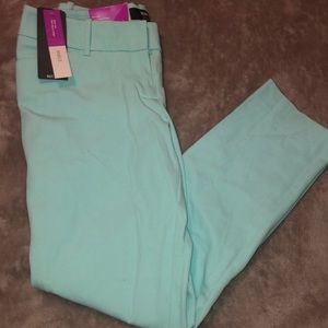 Mid rise fitted hip ankle pants